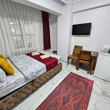 Pembe Hotel Istanbul Exterior photo