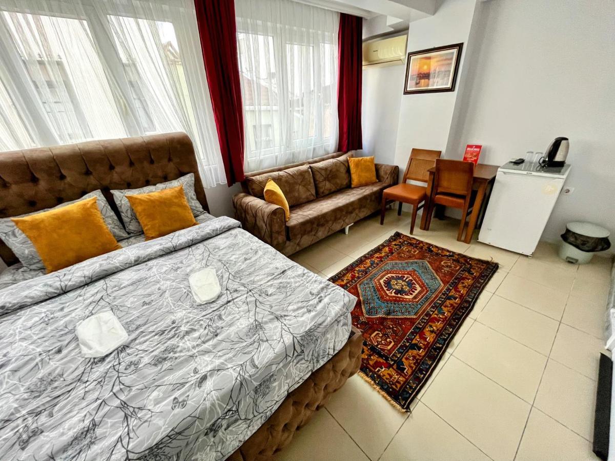 Pembe Hotel Istanbul Exterior photo